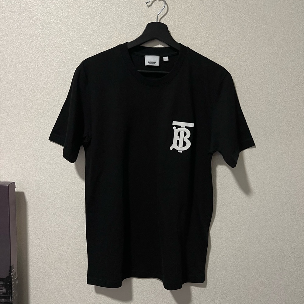 Burberry Men Tshirt Size S
